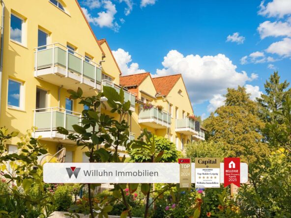 Rückansicht mit Balkon