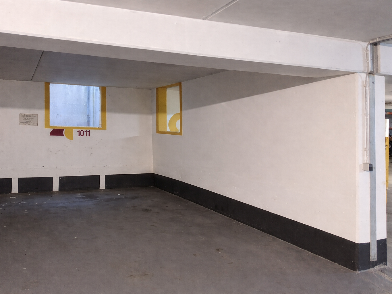 Tiefgaragenstellplatz