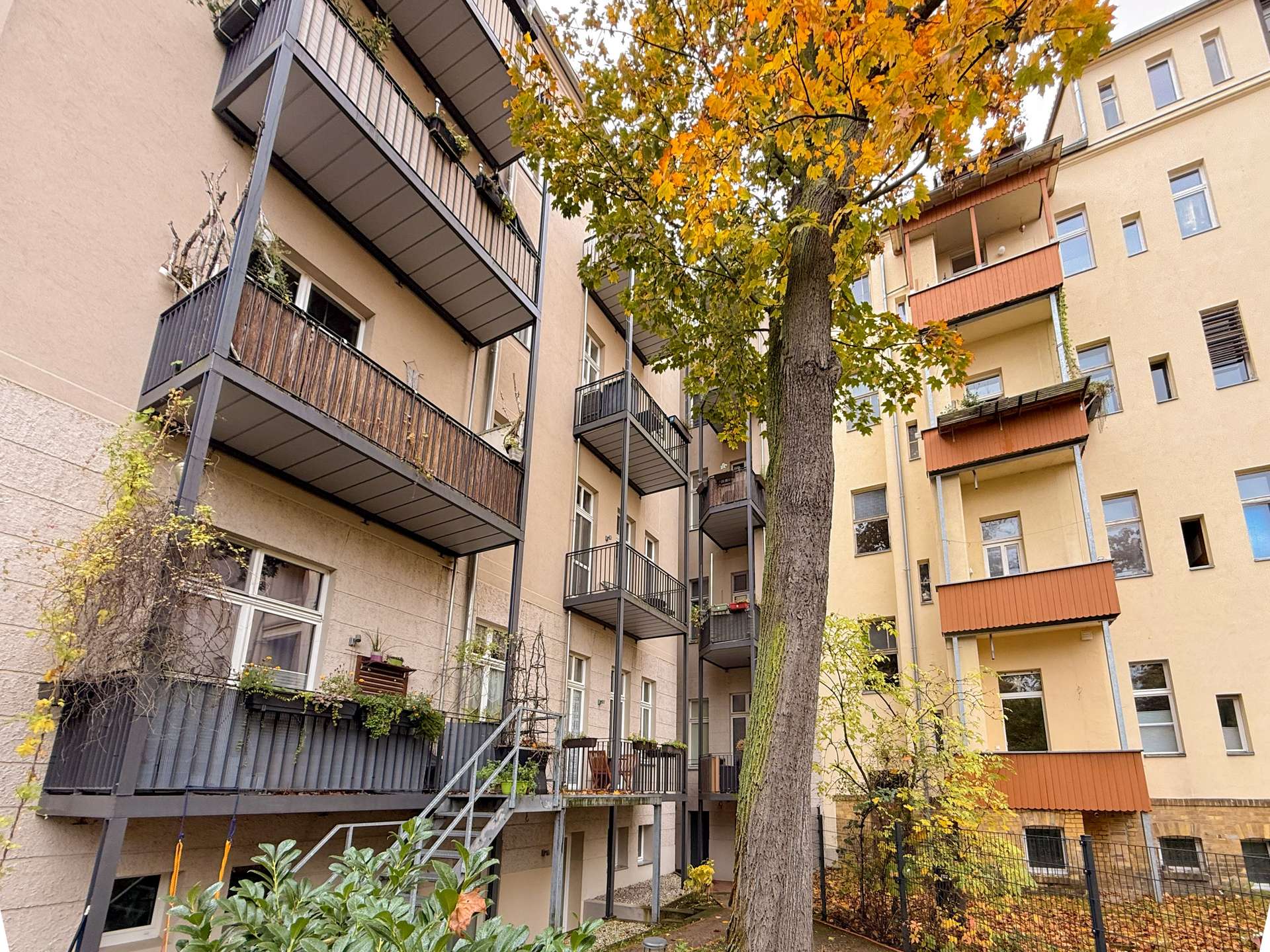 Hausansicht vom Innenhof