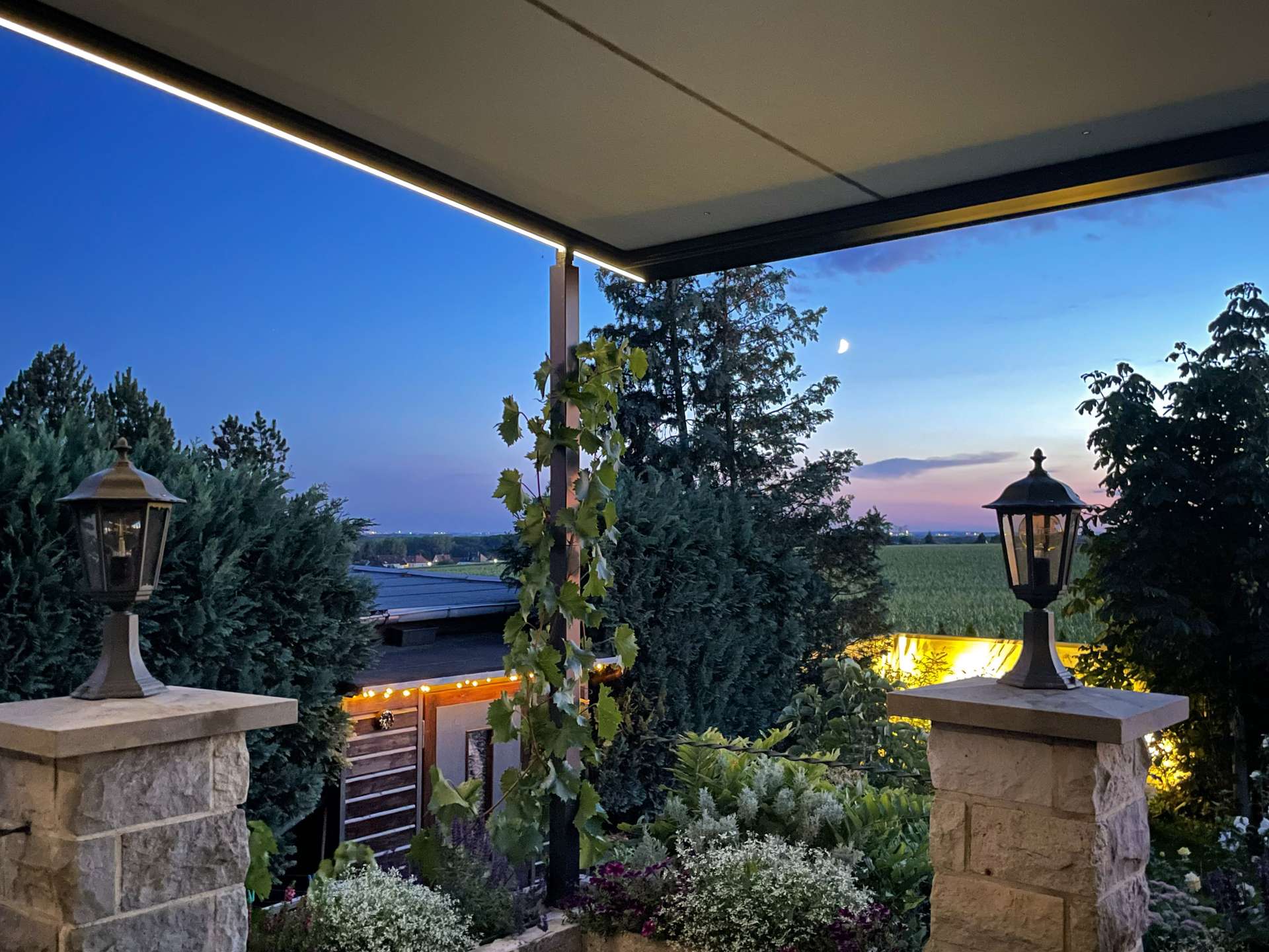 Sonnenuntergang im Sommer