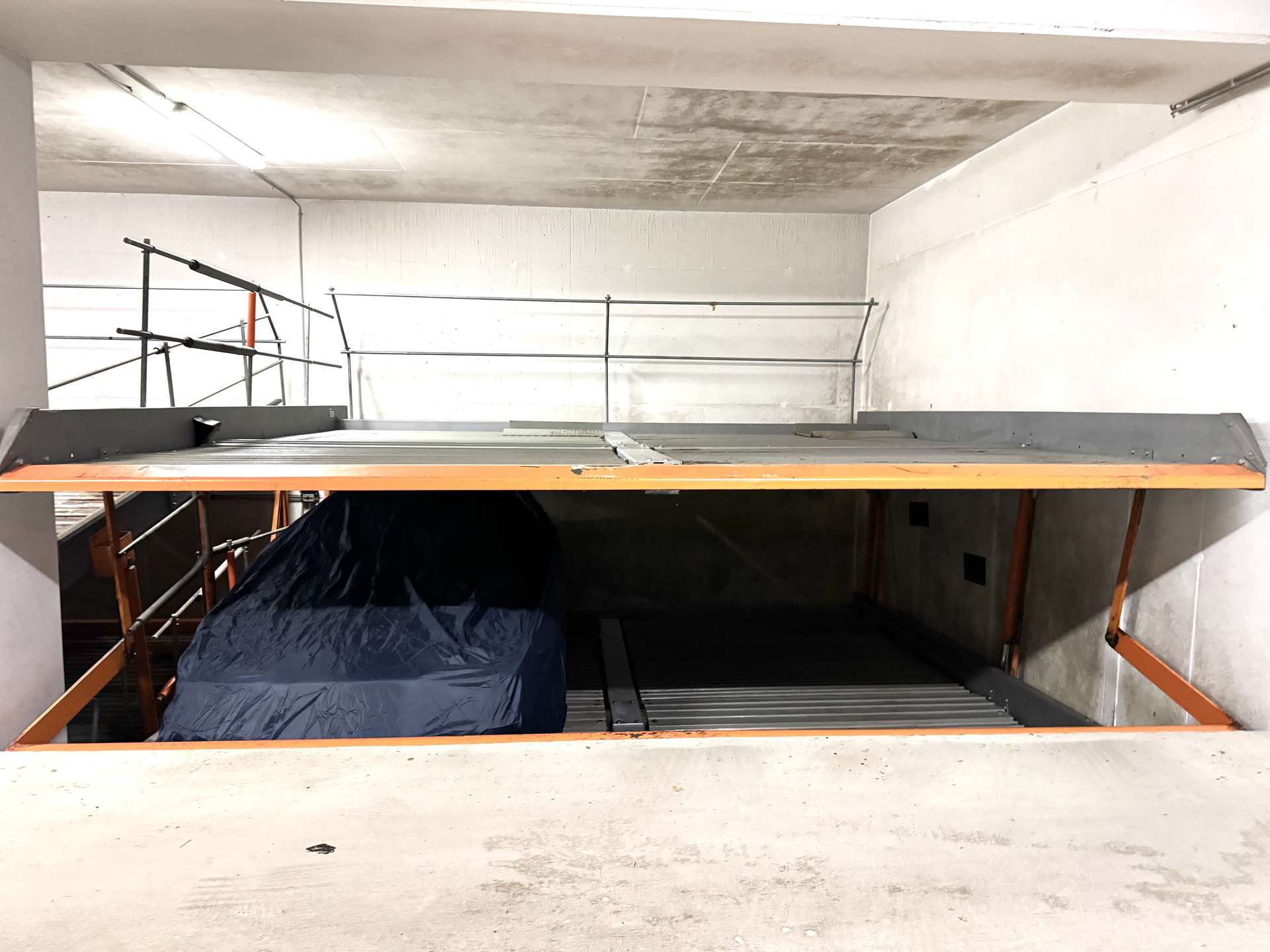 Duplex-Garage untere Ebene 