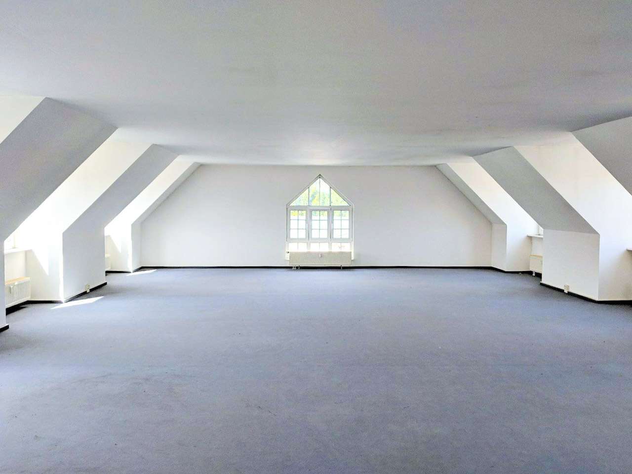 Haus33_DG_GE11_Raumansicht