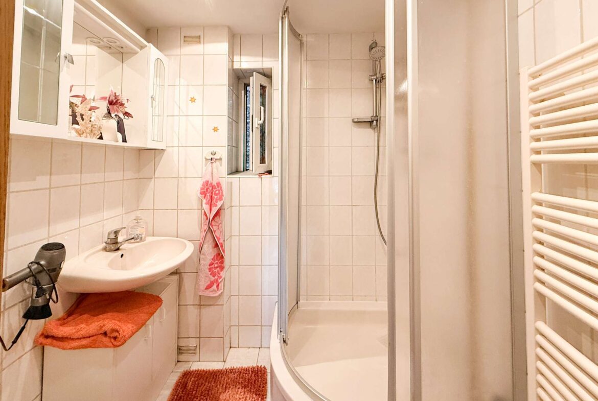 Dusche I WC I Fenster