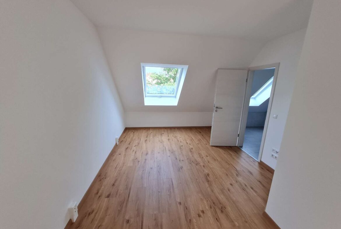 Zimmer im Dachgeschoss