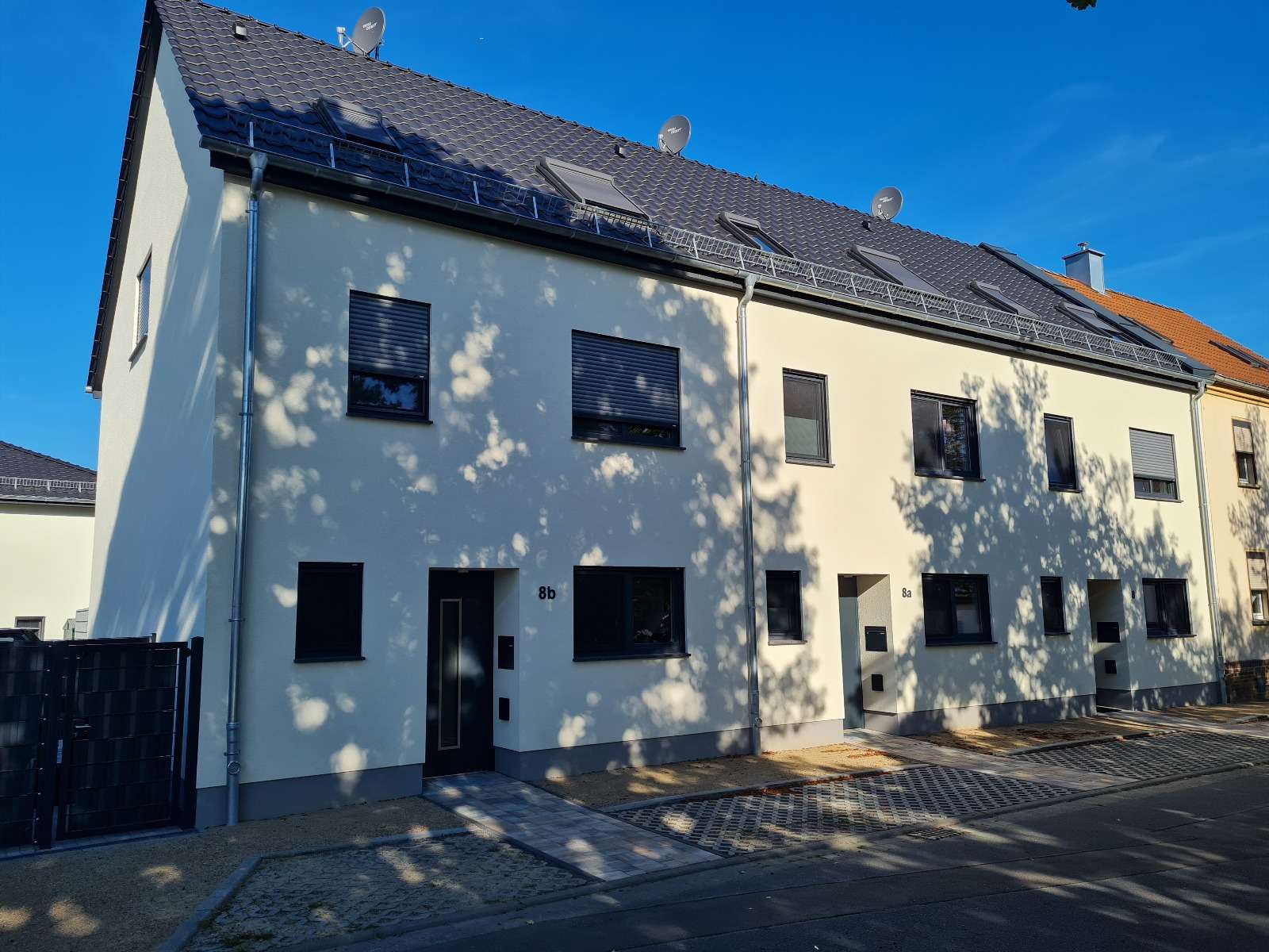 Vorderansicht Eingangsbereich