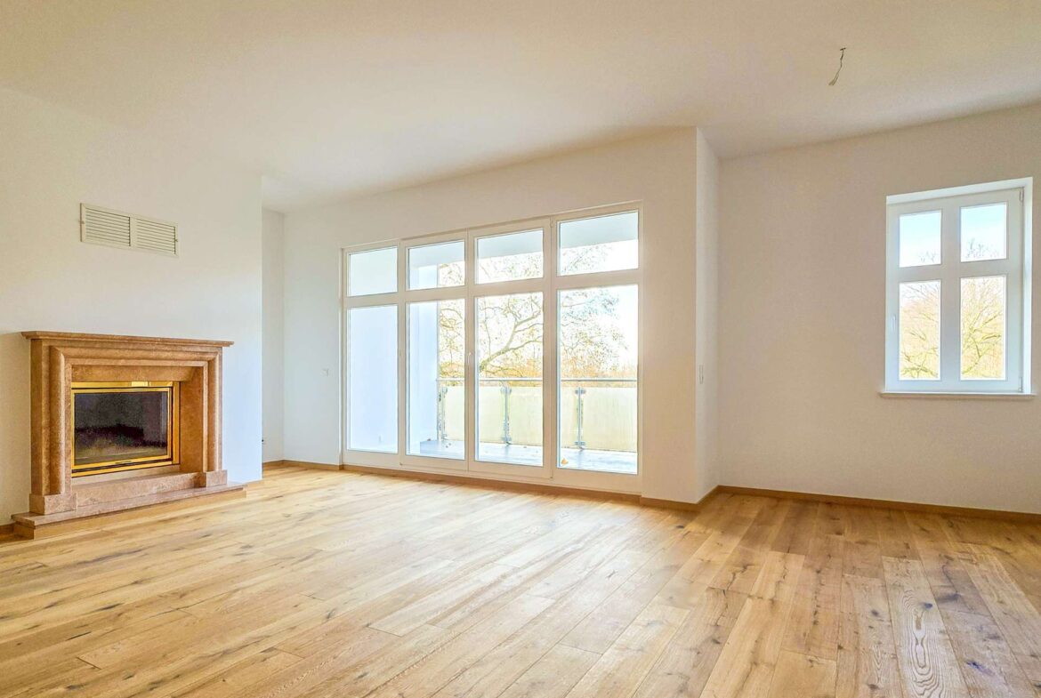 Toller Wohnraum mit Kamin