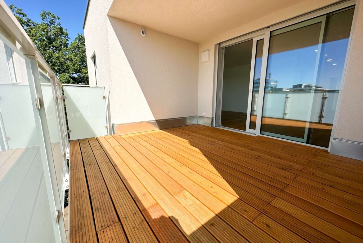 Sonnenverwohnte Loggia