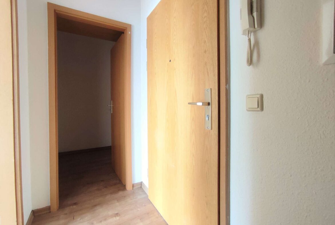 Flur mit Abstellkammer