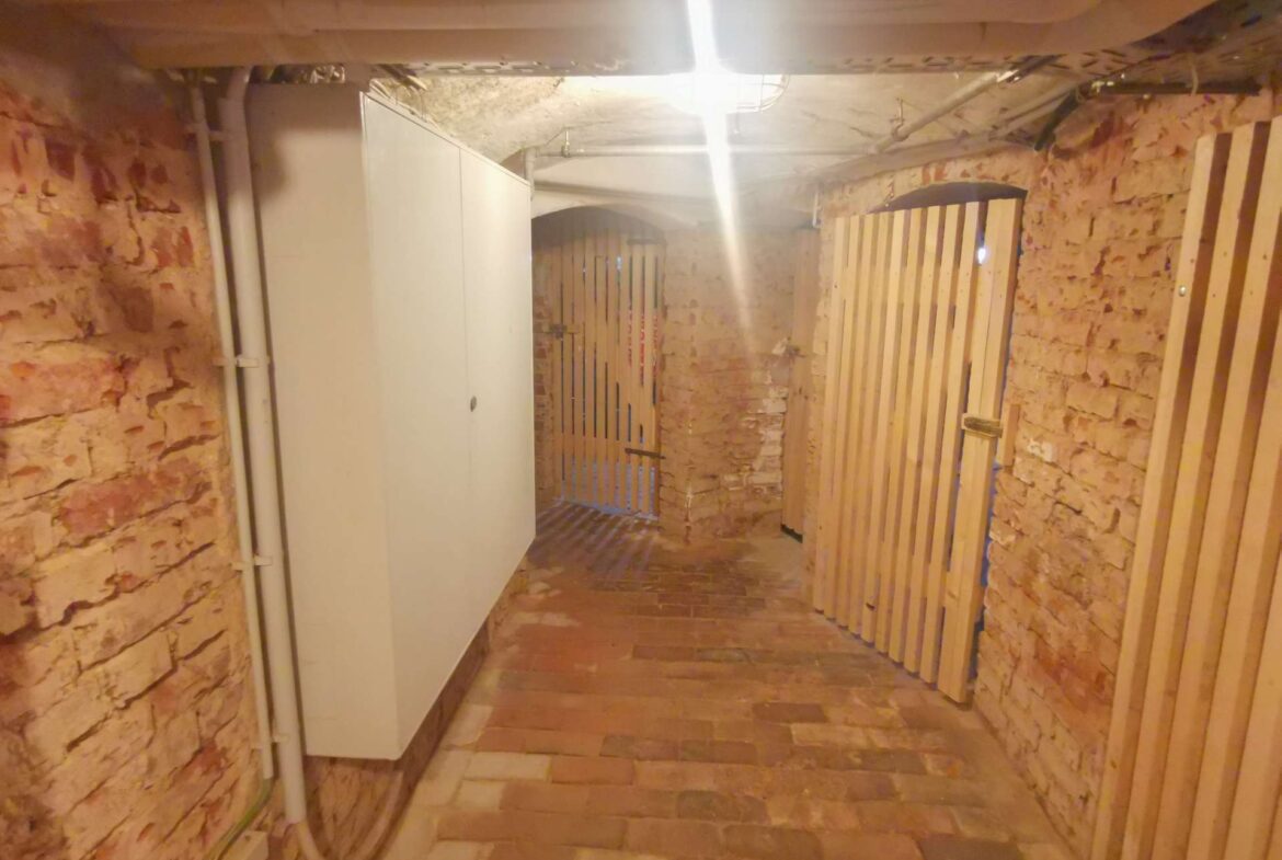 Sauberer Kellerbereich