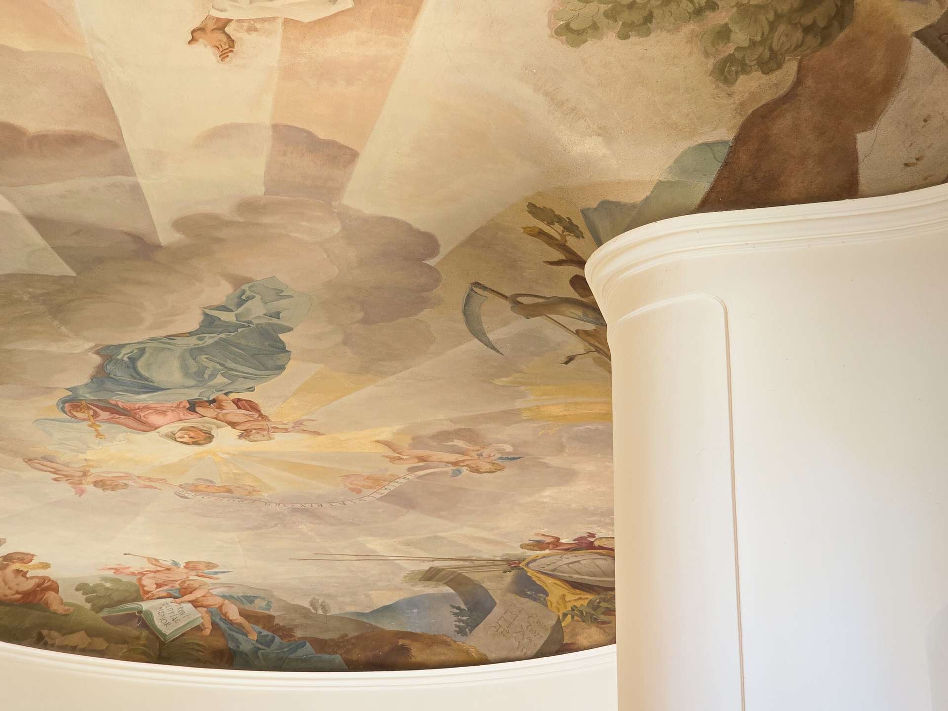 Imposante Handwerkskunst