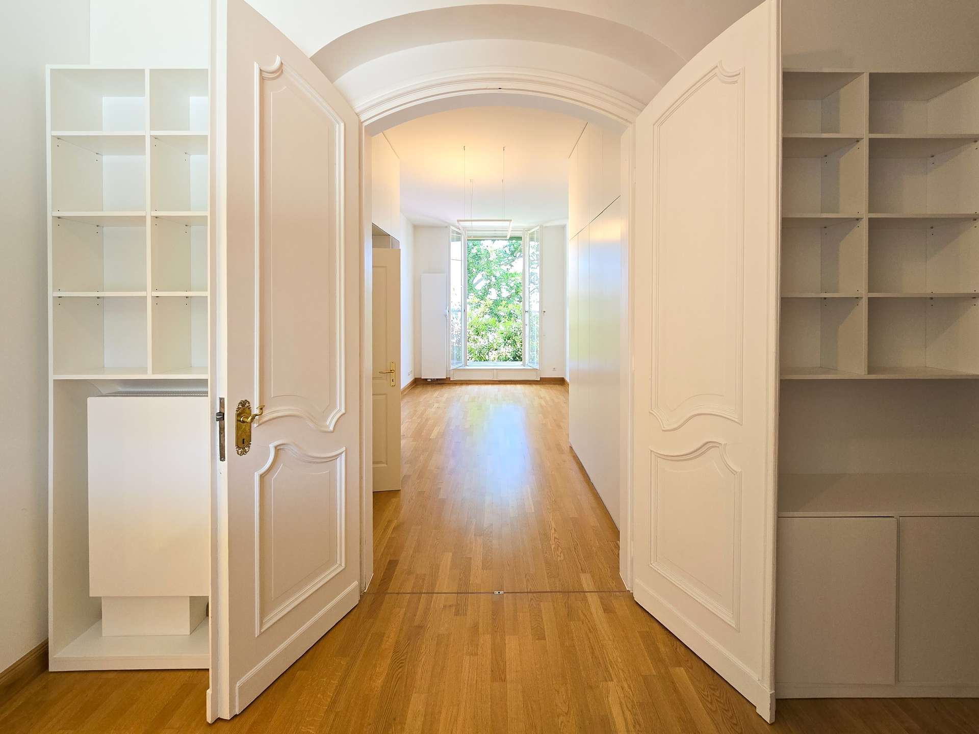 Schlafzimmer mit Ankleide