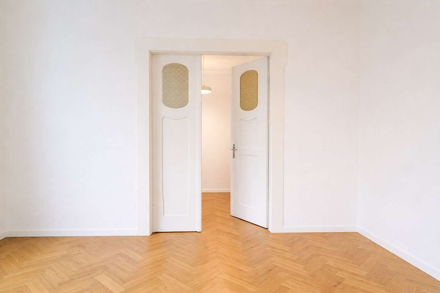 3 Zimmer Altbauflair