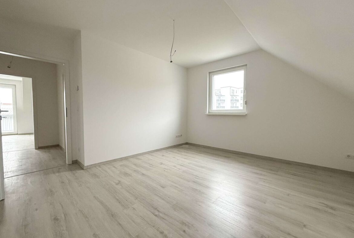 lichtdurchflutetes Schlafzimmer 