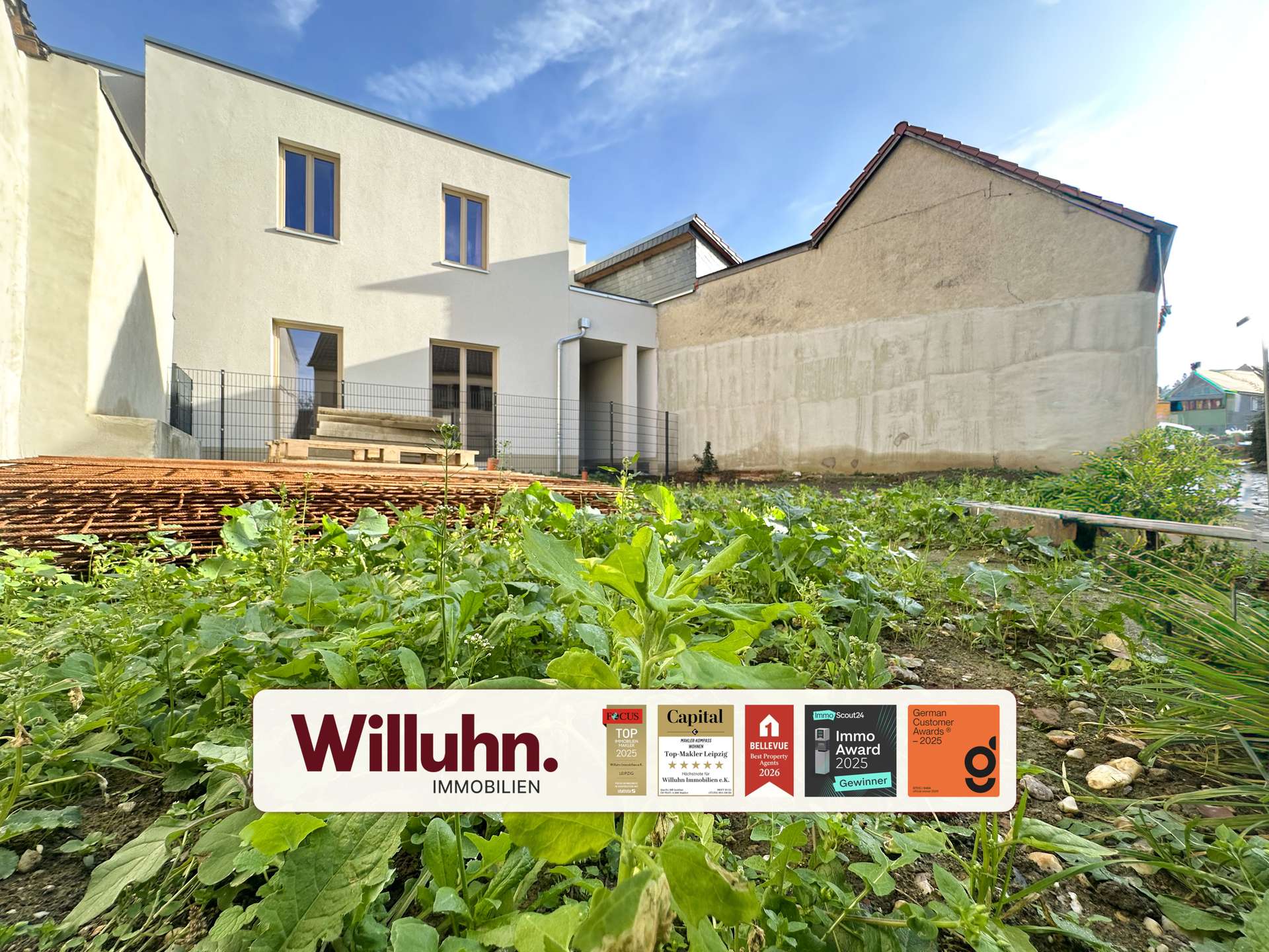 Schönes GrundstückTitelbild