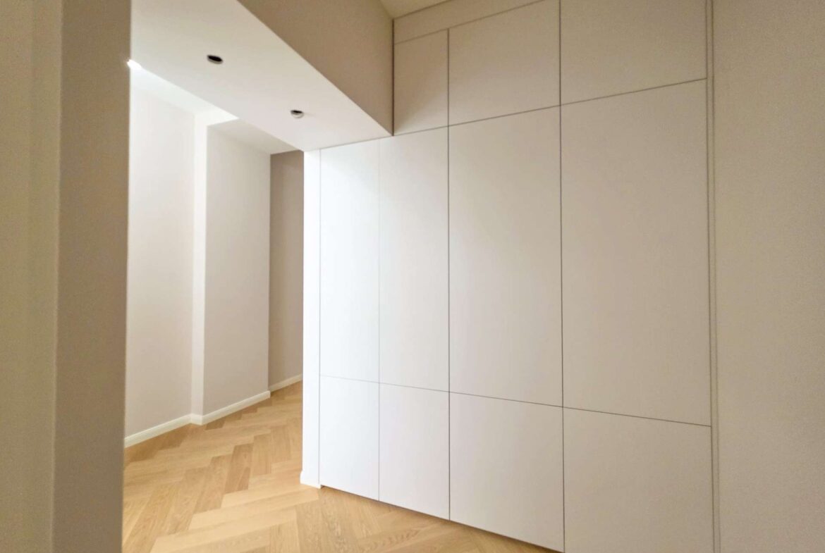 Einbauschrank im Flur