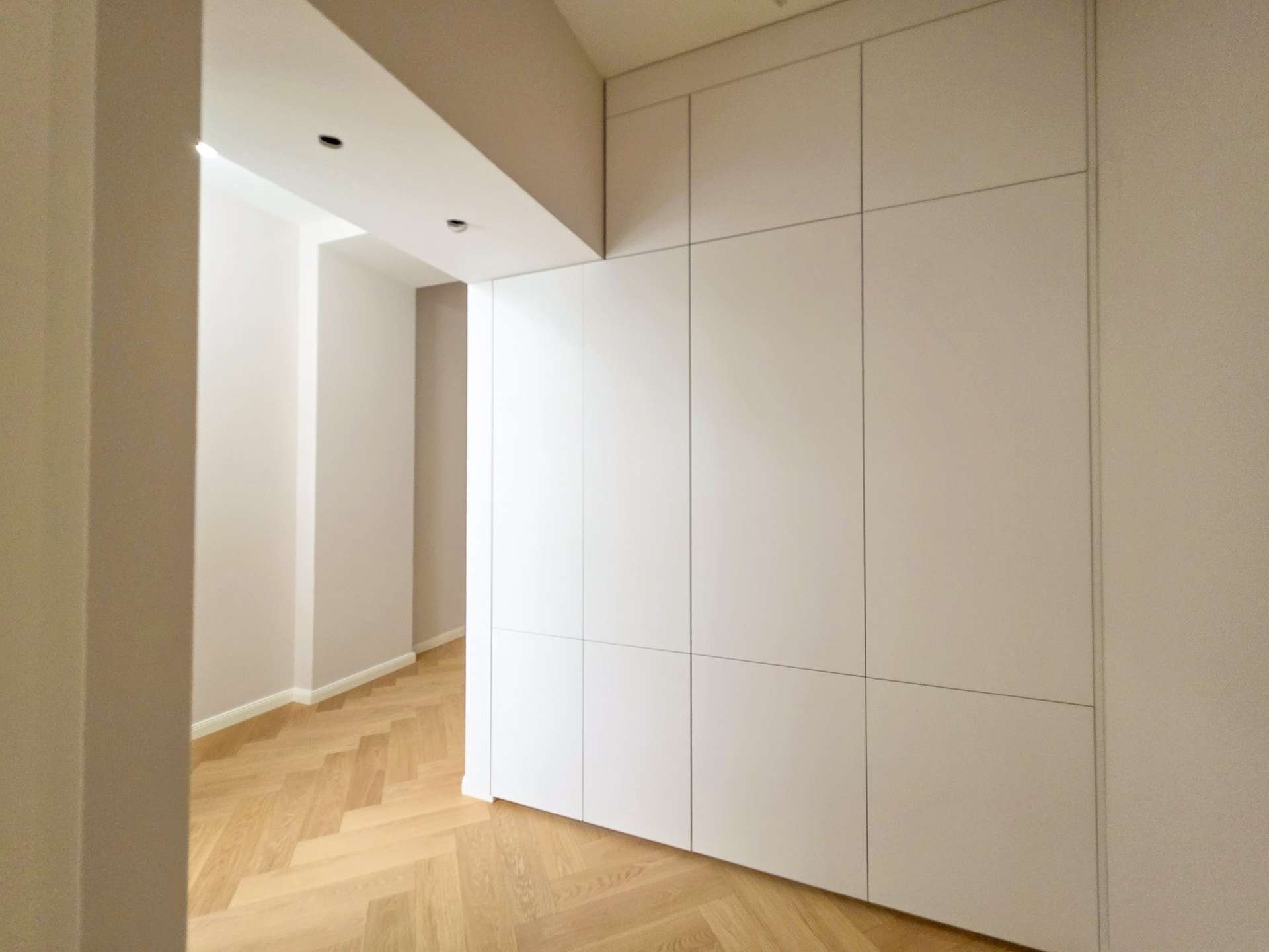 Einbauschrank im Flur