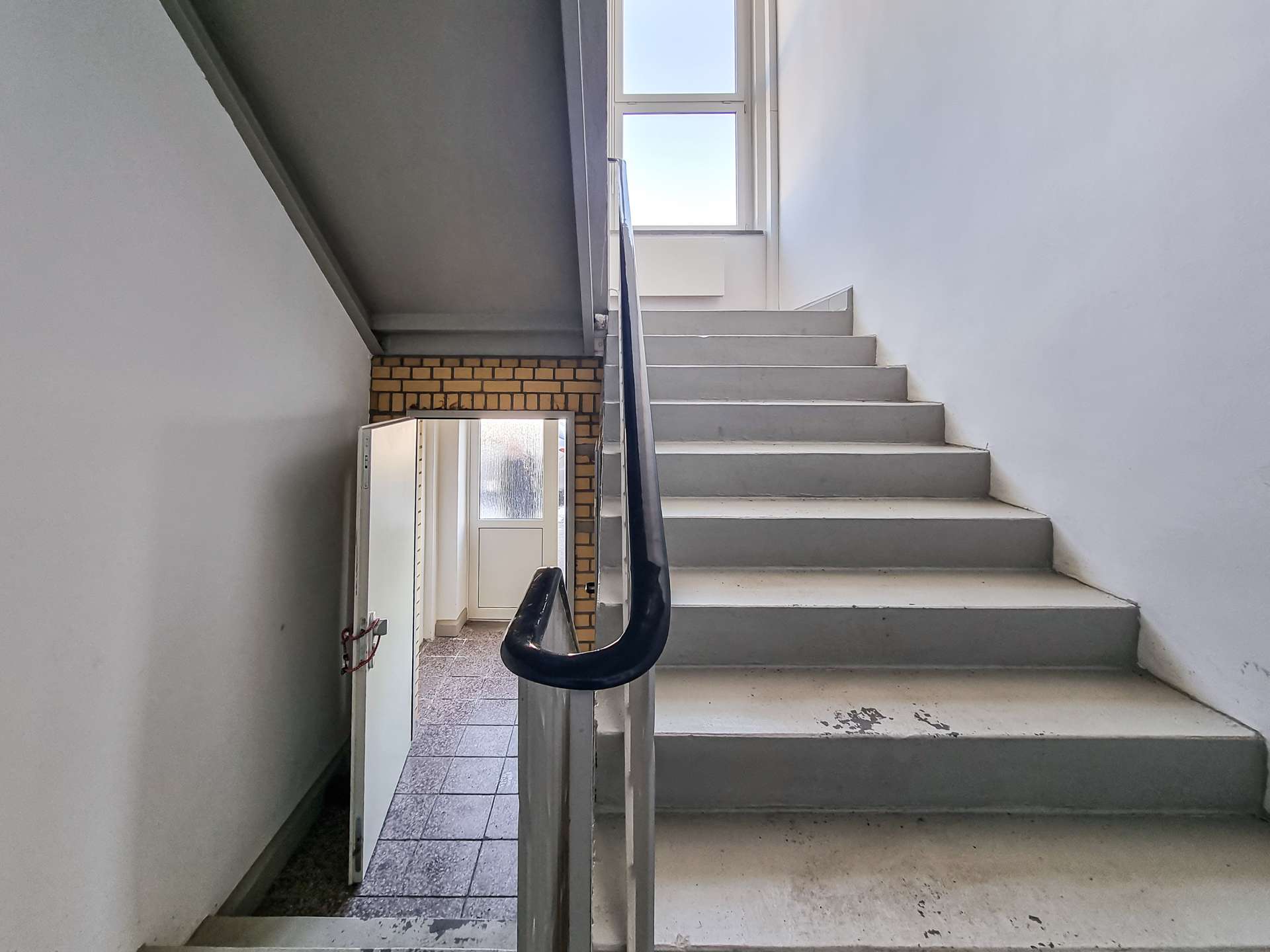 Treppenaufgang Büro