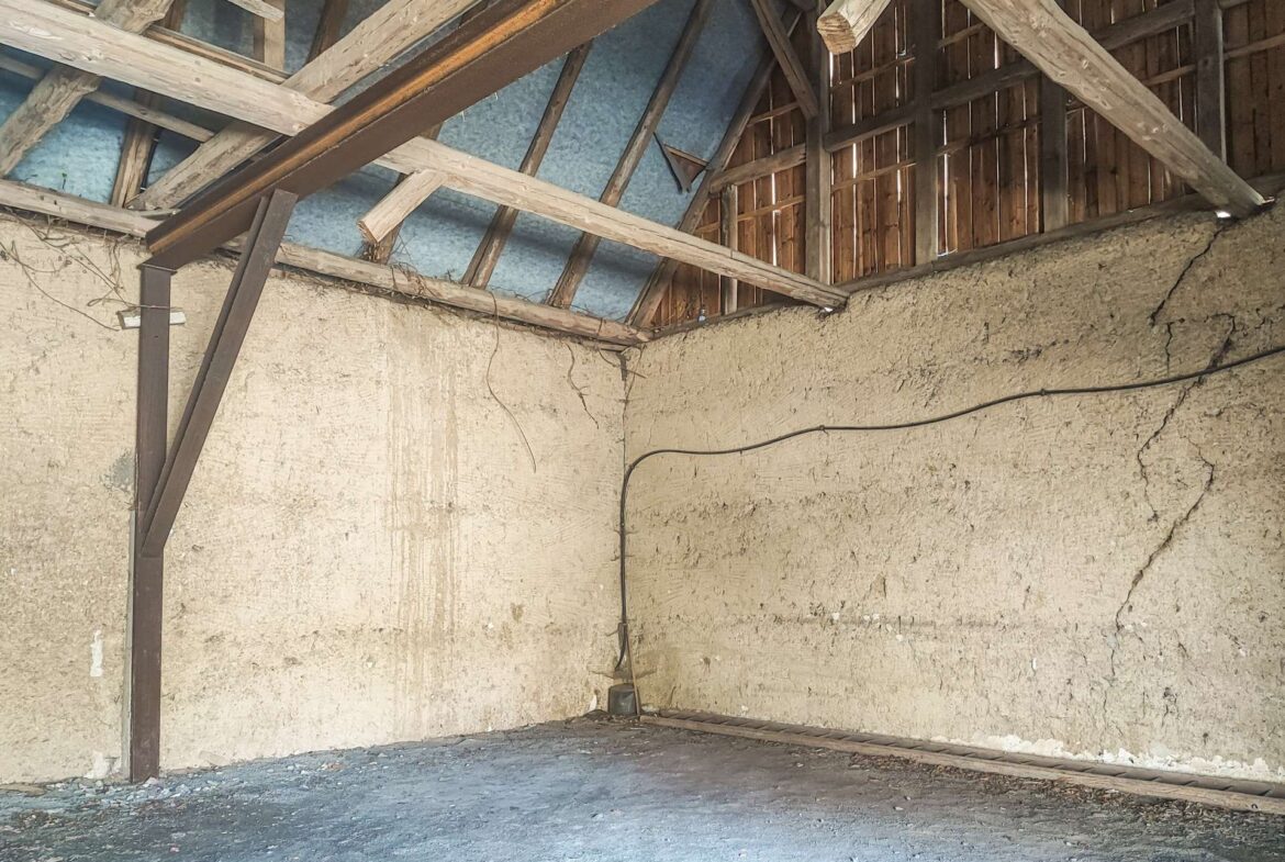 überdachte Stellplätze