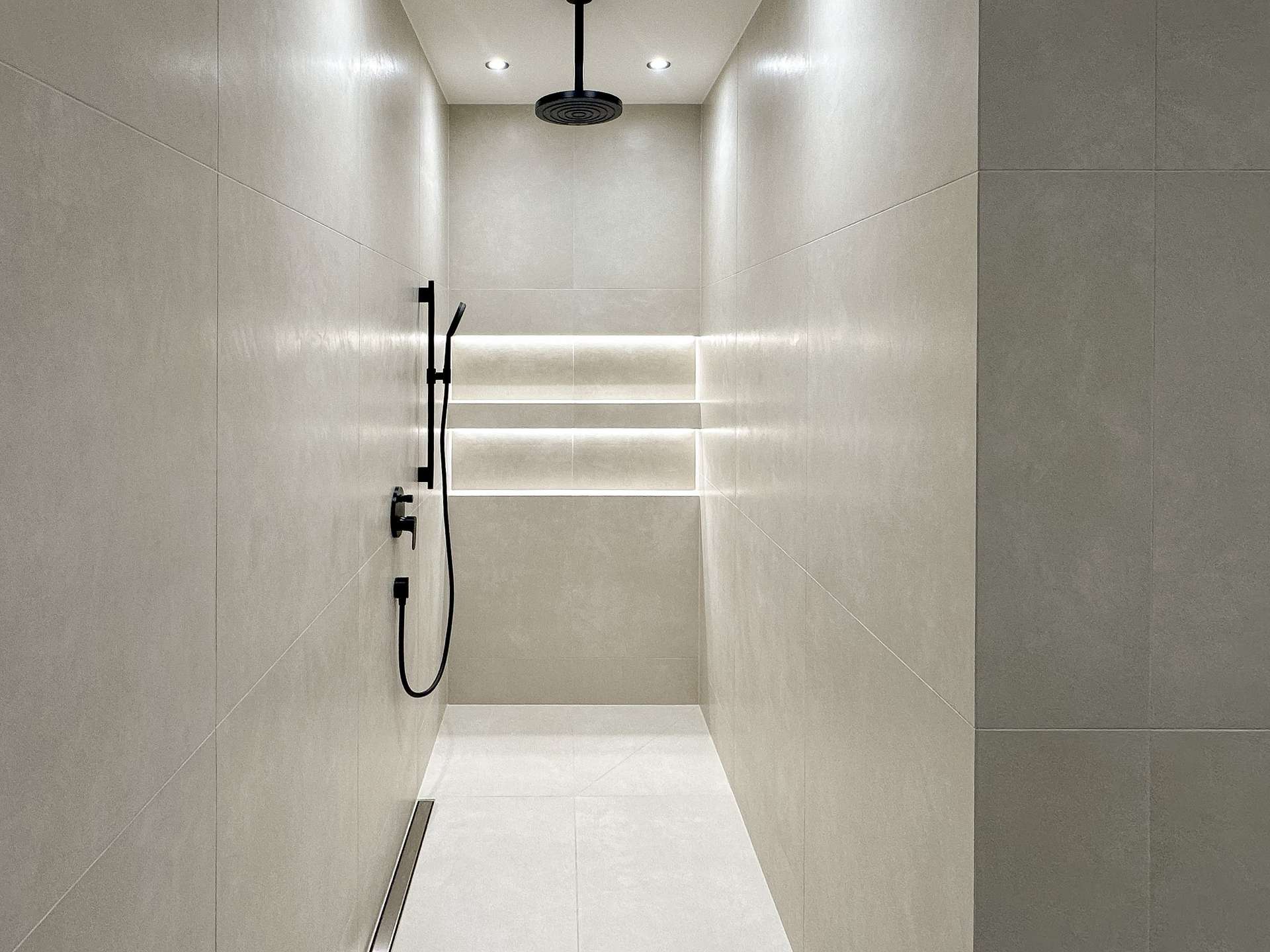 Beispiel Nachbarwohnung