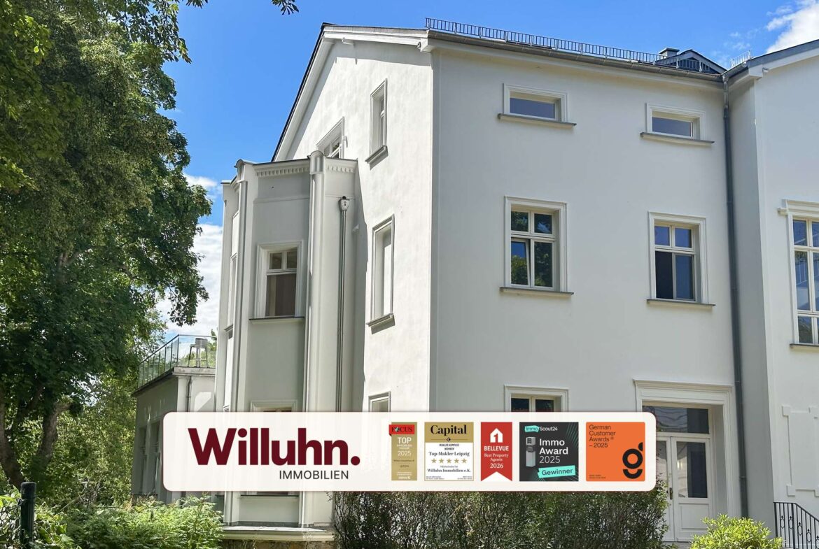 Seitenansicht der Villa