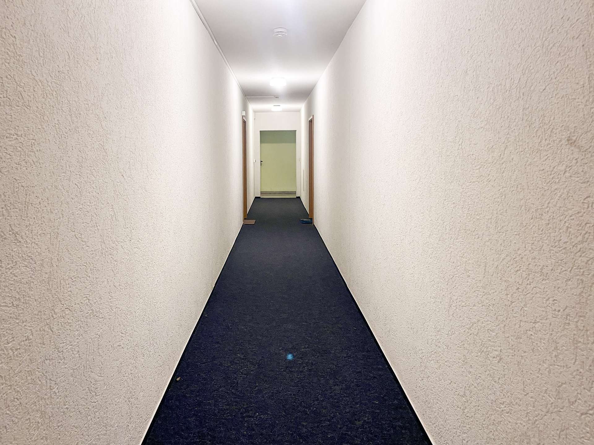 Flur zu den Wohnungen