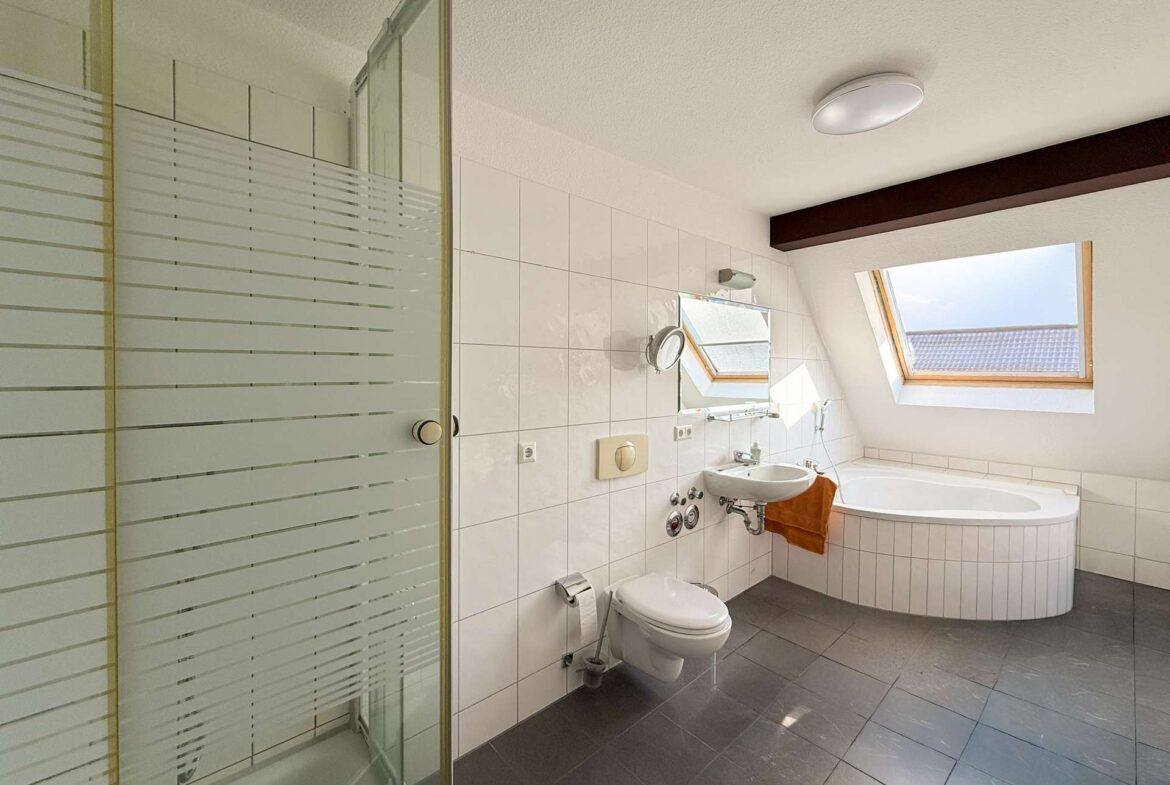 Tageslichtbad obere Etage