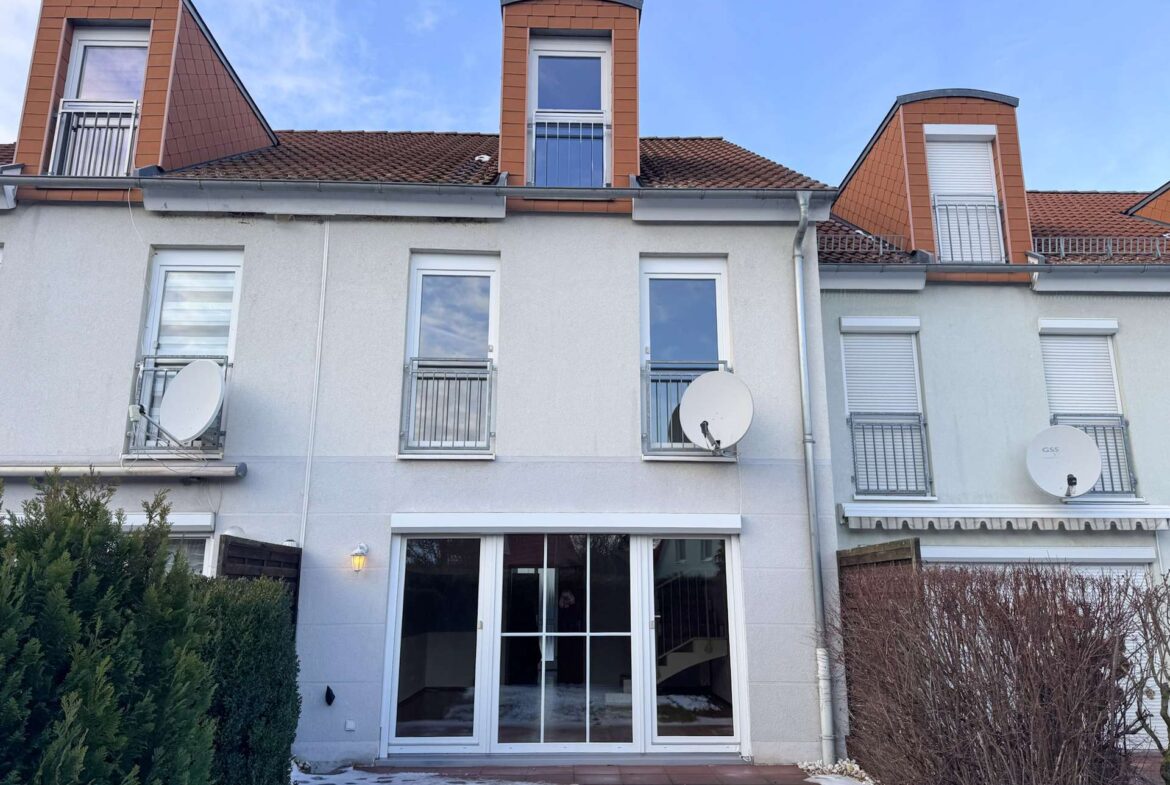 Hausansicht vom Garten