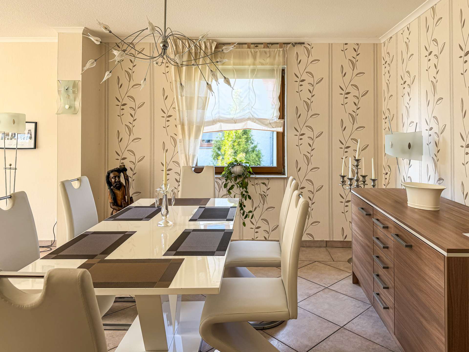 Platz für den Esstisch