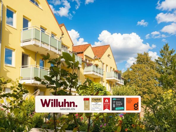 Rückansicht mit Balkon