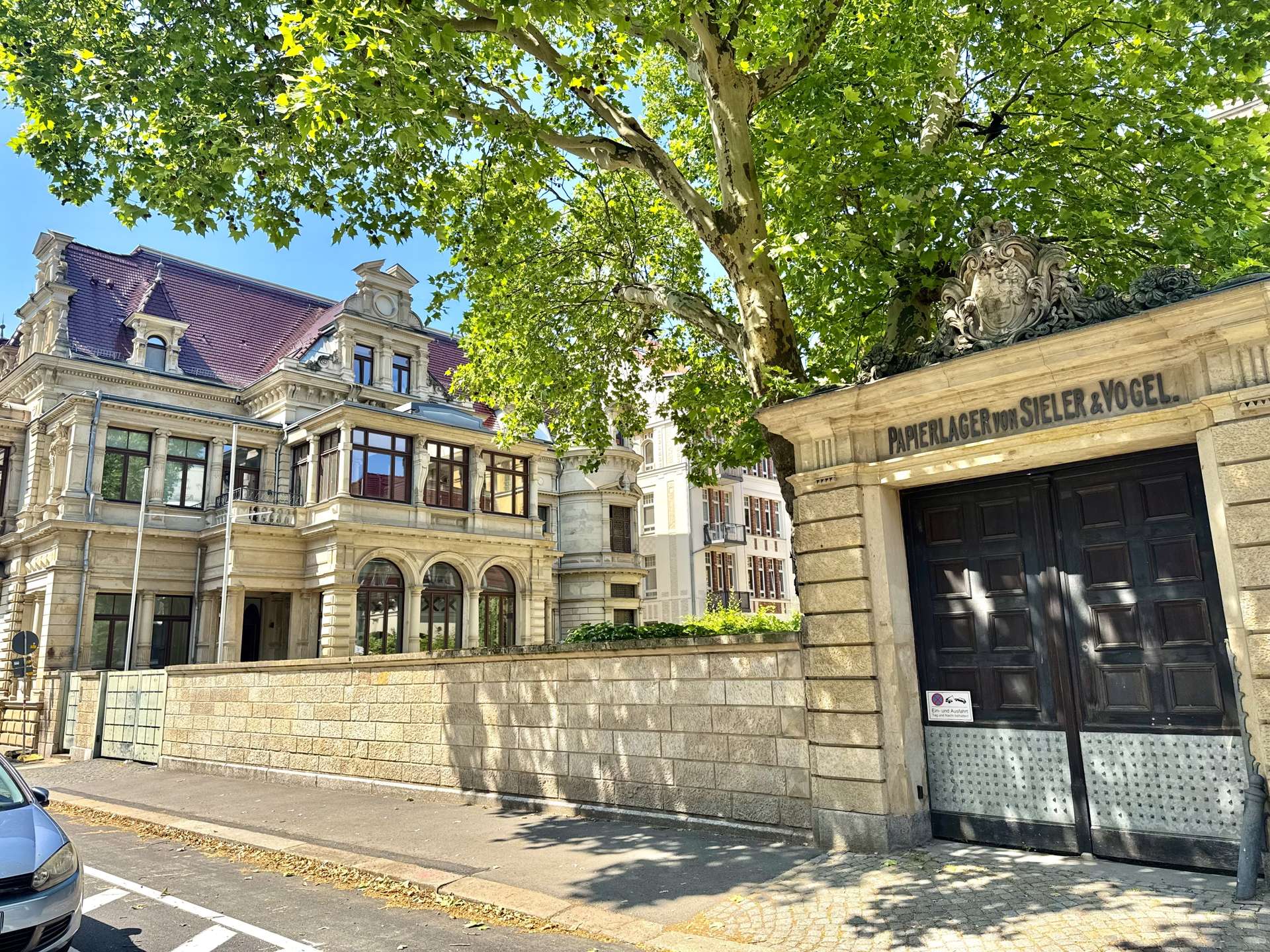 Portal im Barockstil