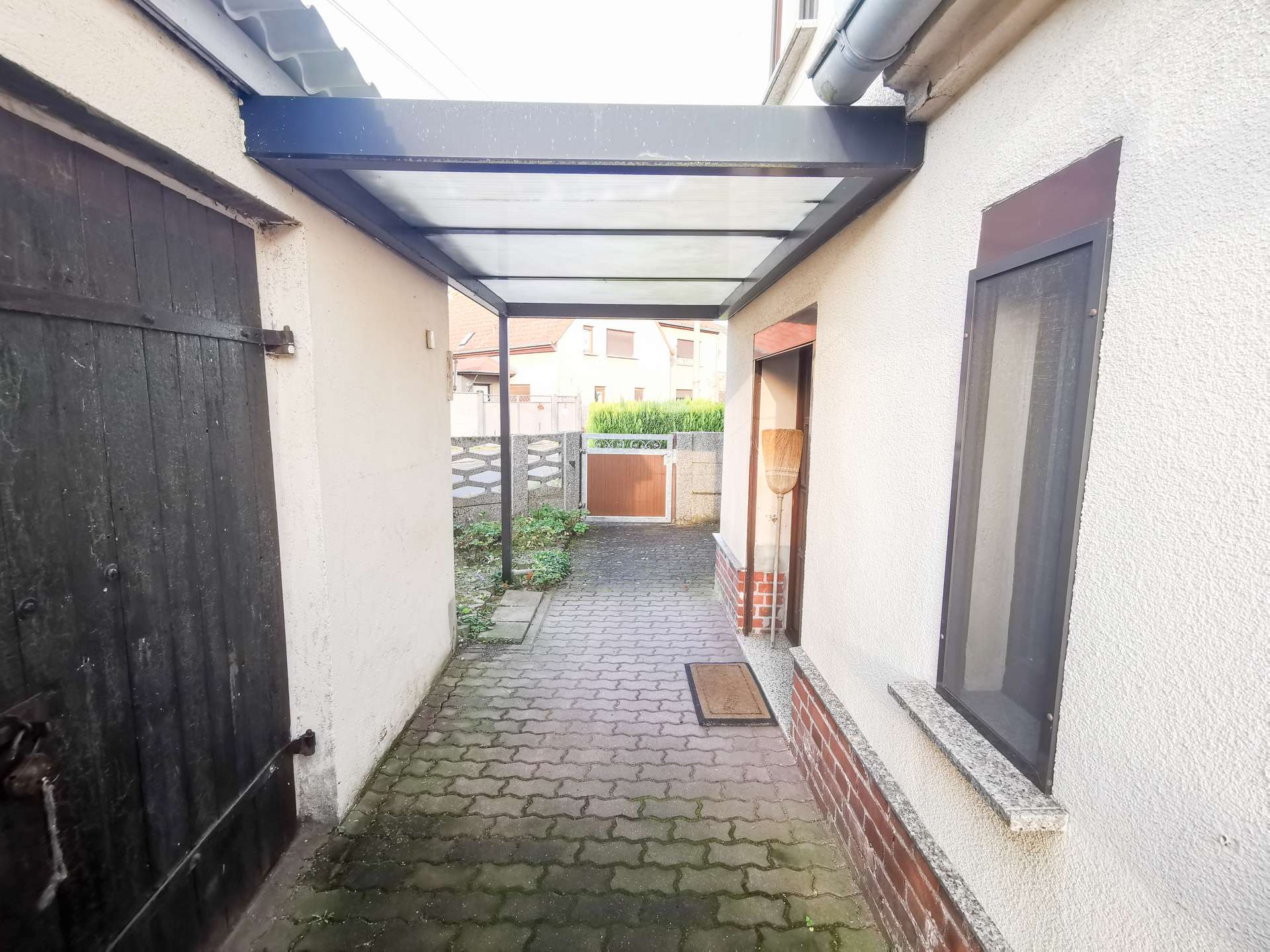 Hauseingang hofseitig