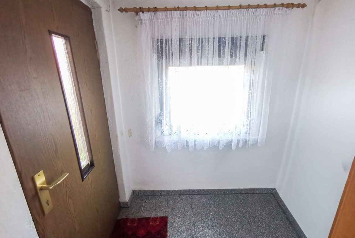 Windfang Hauseingang