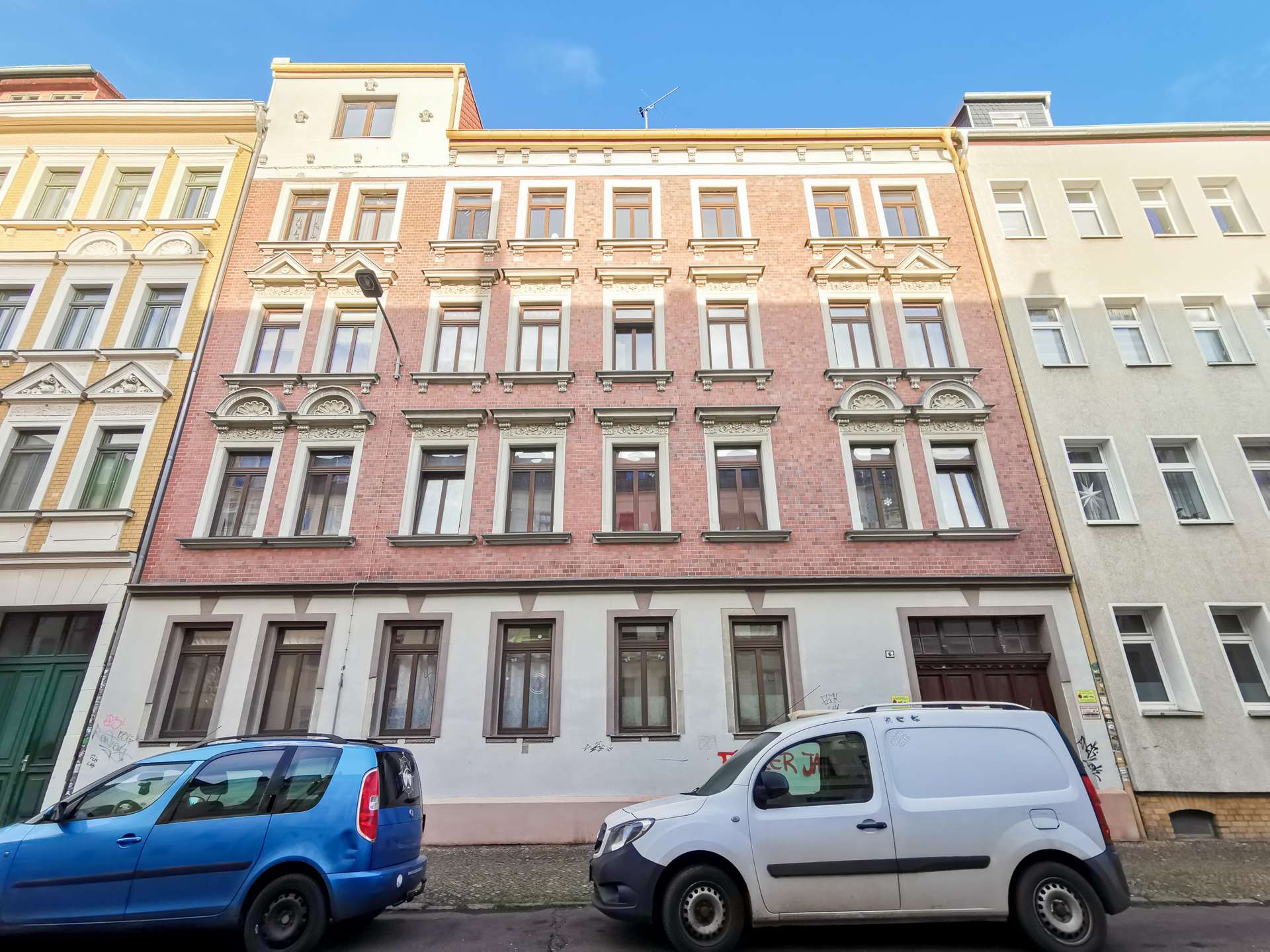 Hausansicht straßenseitig