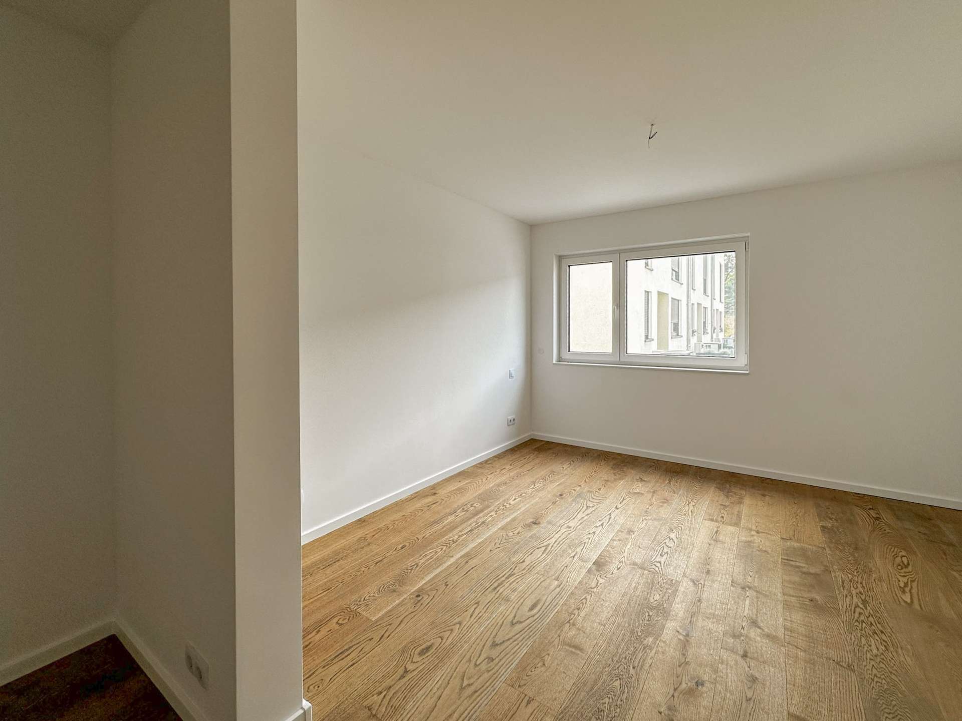 Schlafzimmer mit Ankleide