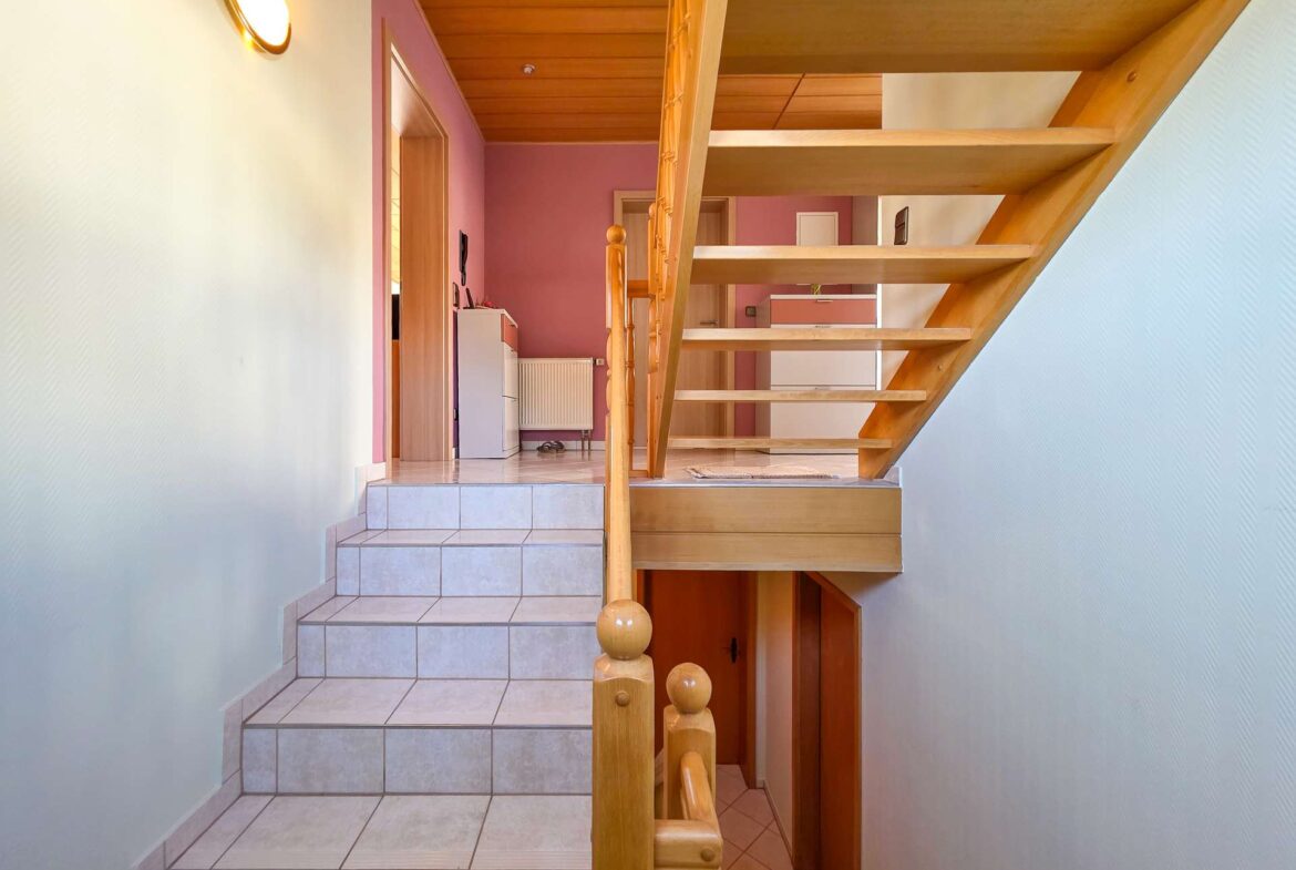 Treppe in den Keller 