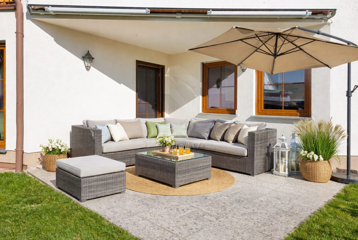 Terrasse (digital möbliert)