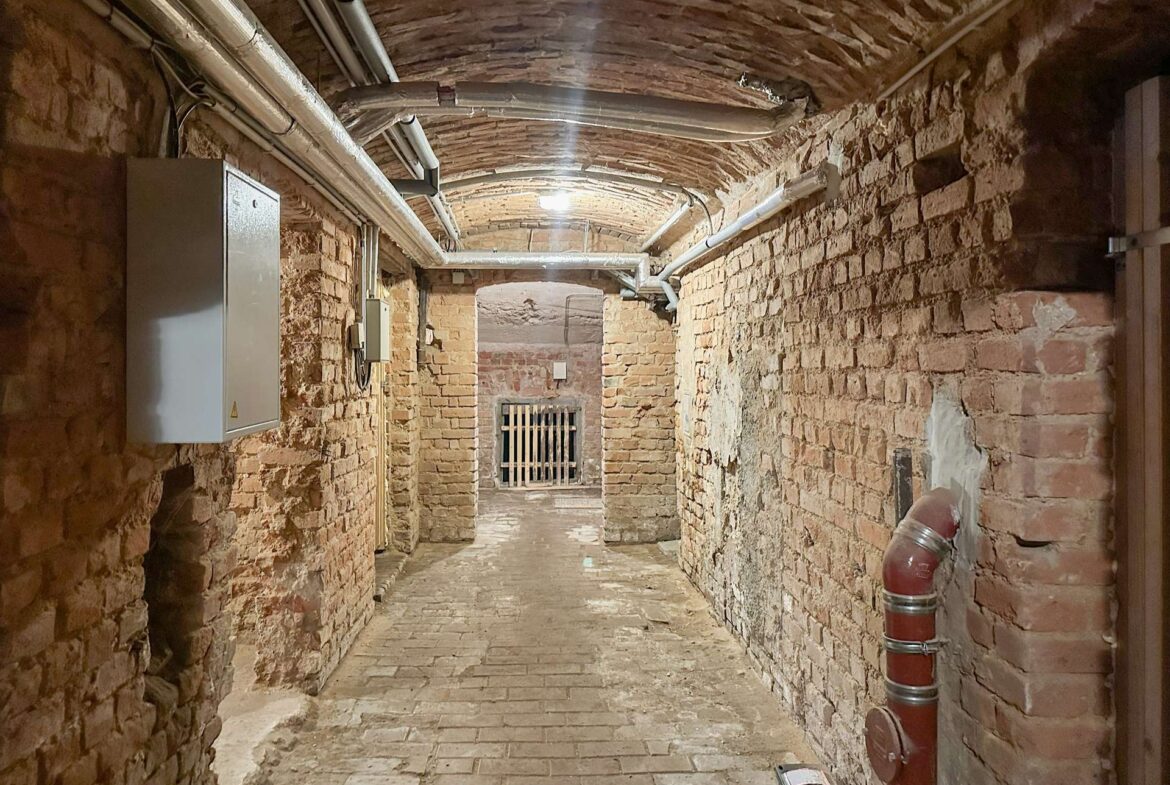 Kellerabteil inklusive