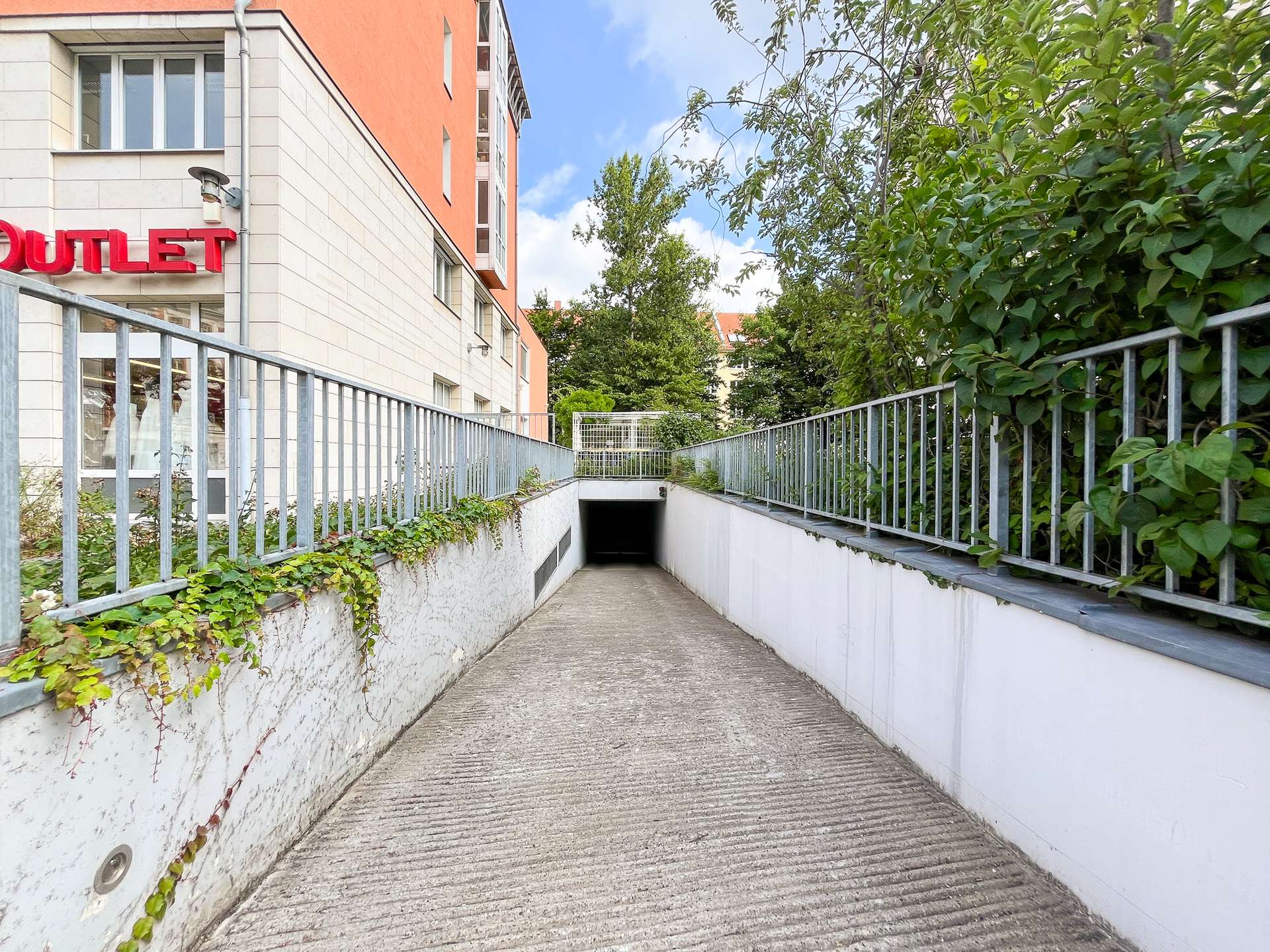 Zufahrt Tiefgarage