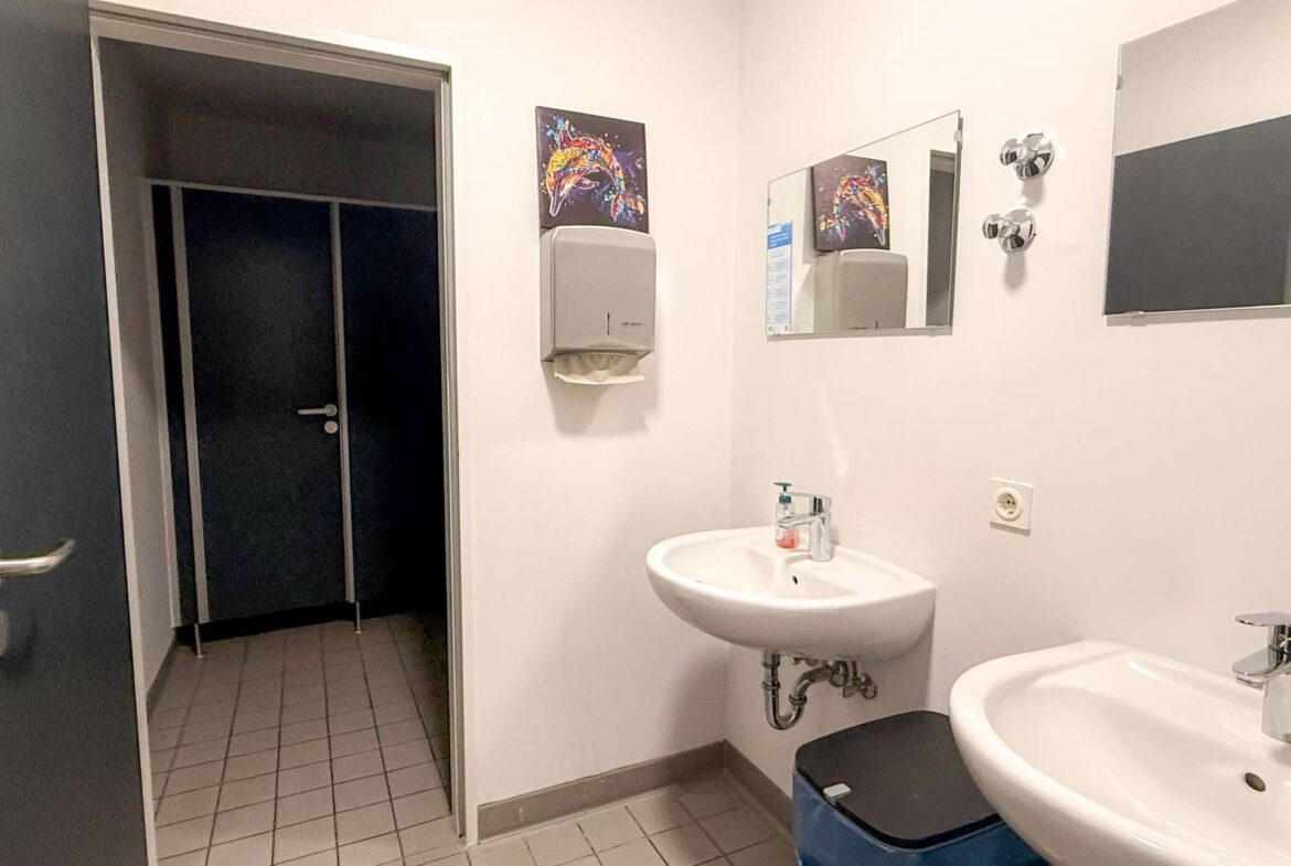 WC