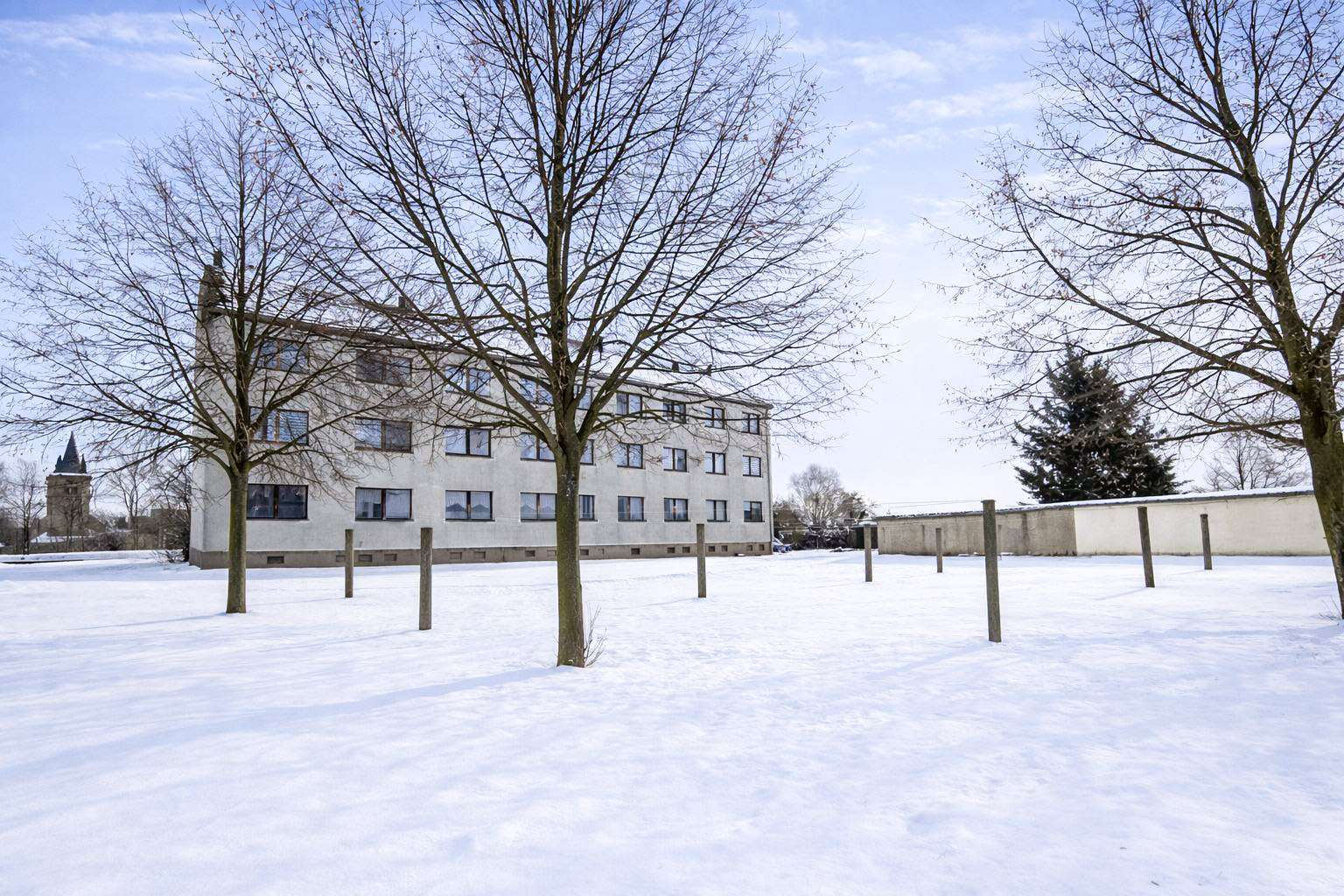 Wäscheplatz hinter dem Haus