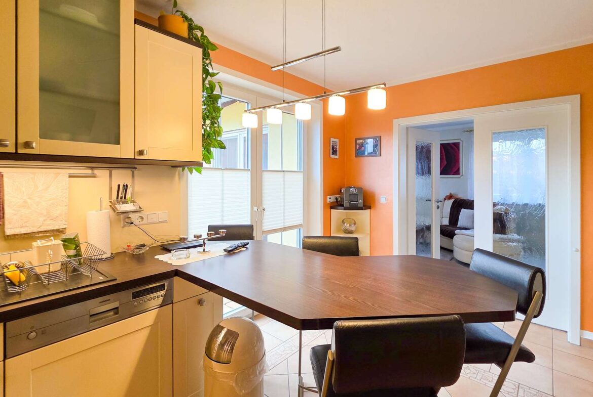 Blick Richtung Wohnzimmer