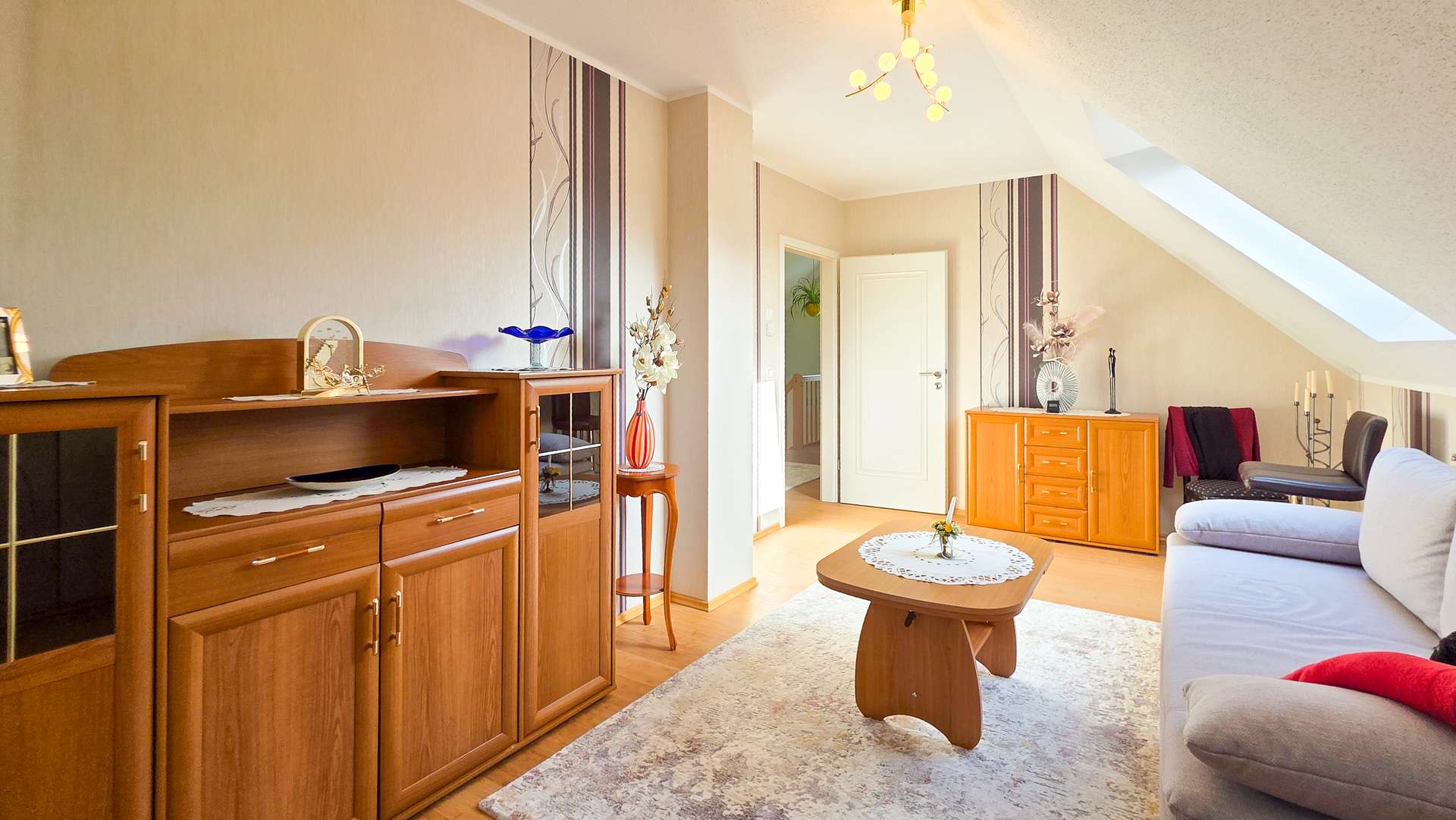 Kinder-, Arbeits-, Wohnzimmer