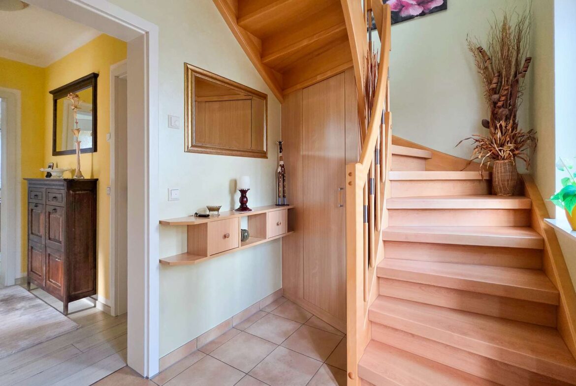 Zugang zur oberen Etage