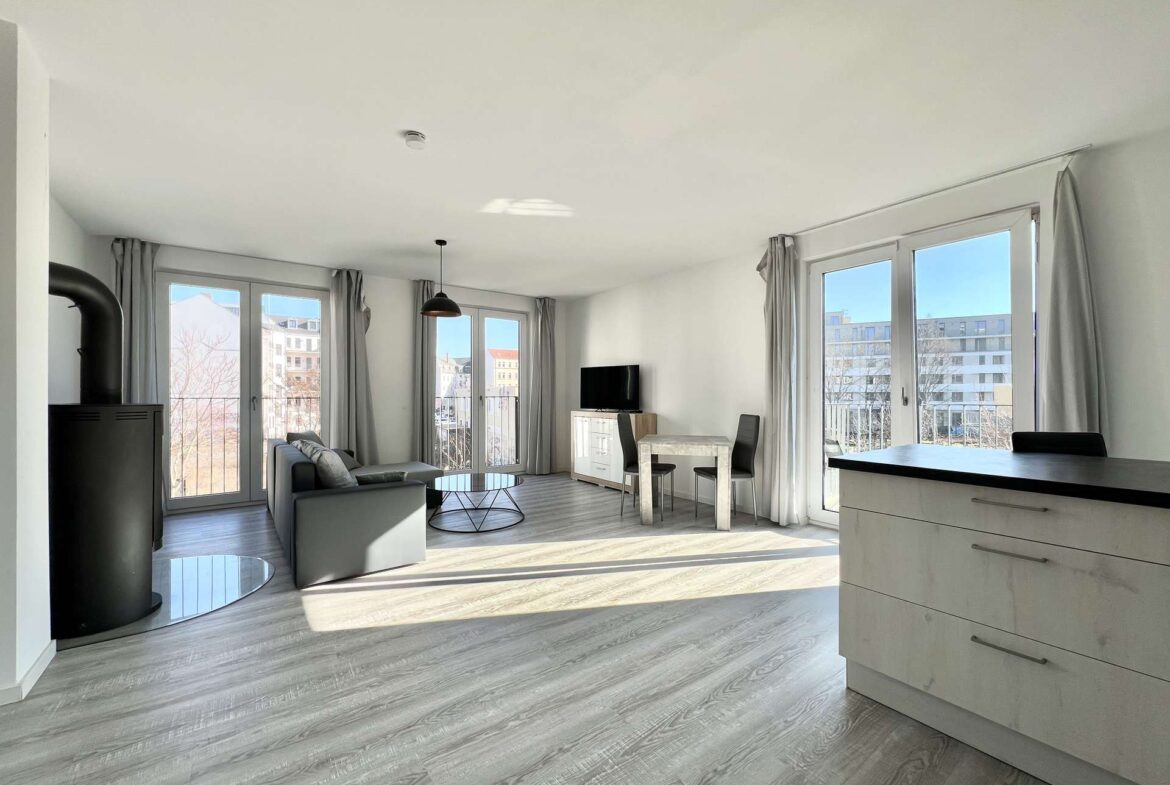 Lichtdurchflutetes Wohnzimmer