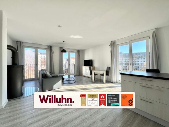 Wohnzimmer mit Kamin