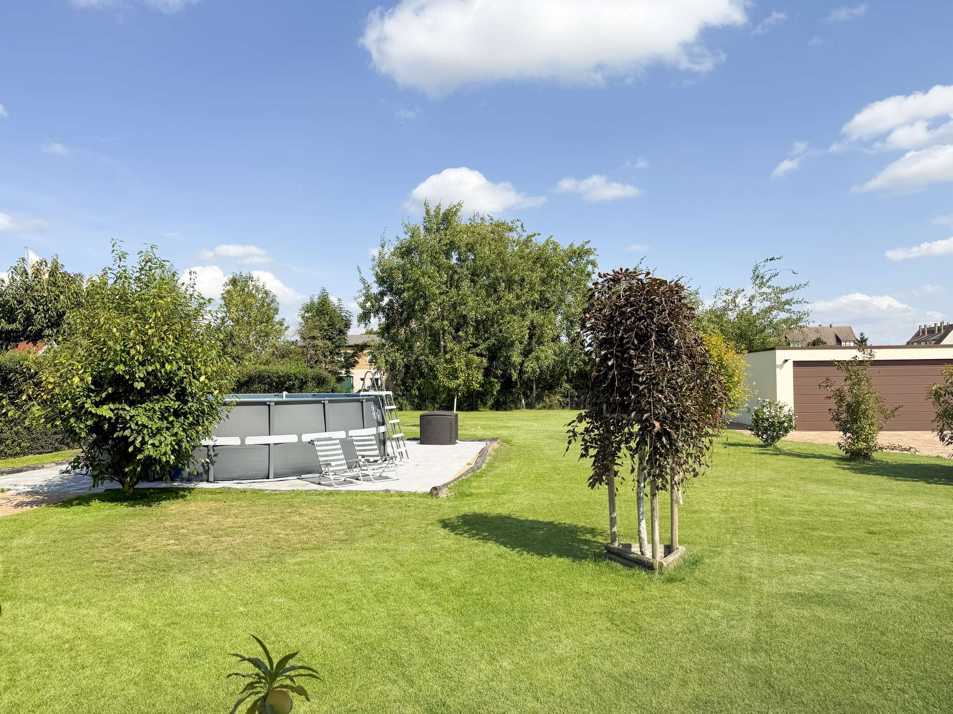 Herrlich gepflegtes Grundstück