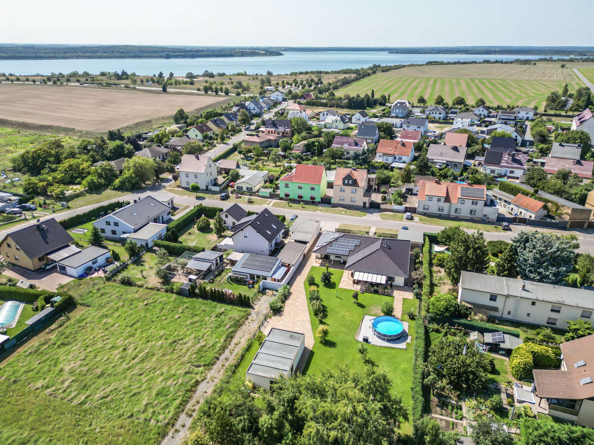 Tolle Siedlung am See