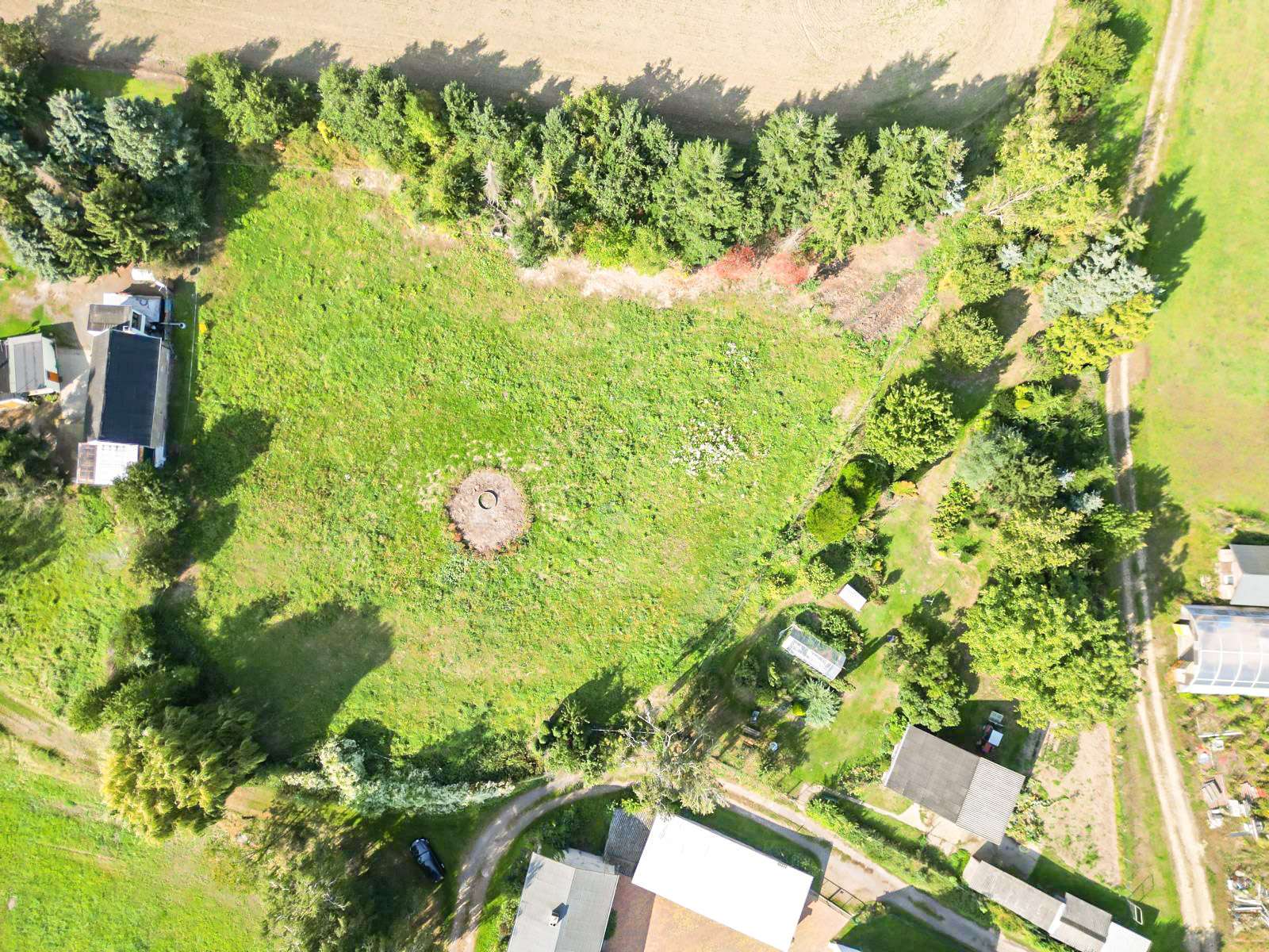 Großzügiges Grundstück