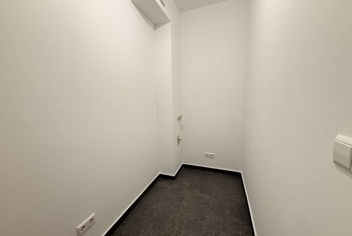 Hauswirtschaftsraum mit WM