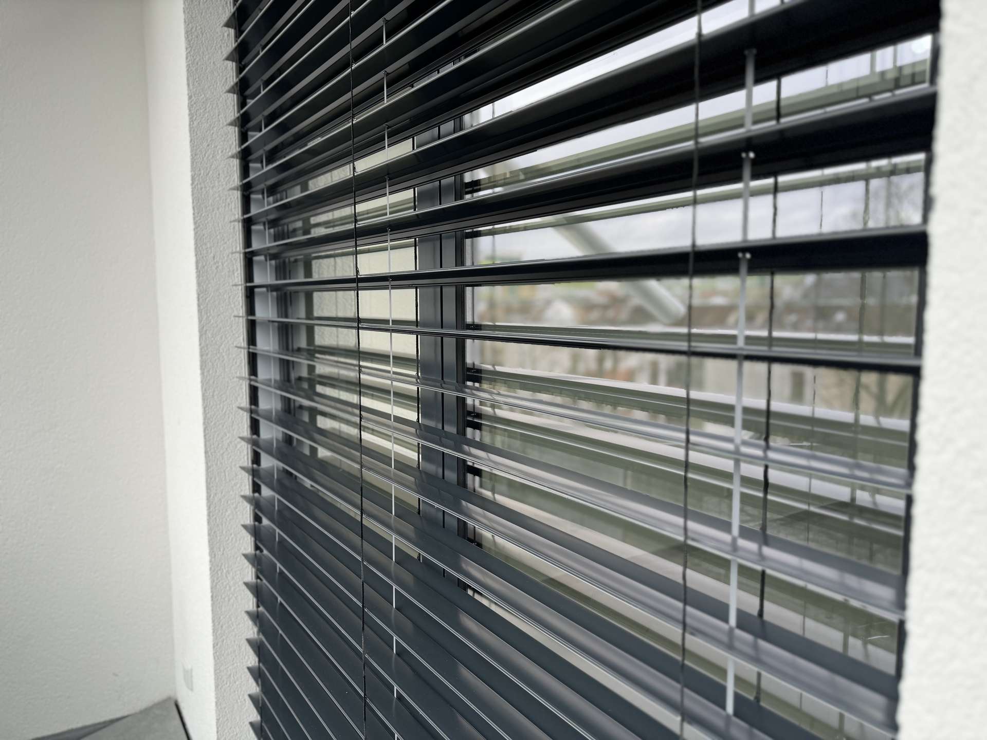 Elektrische Alujalousien